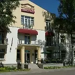 فندق Vilmaja 3*